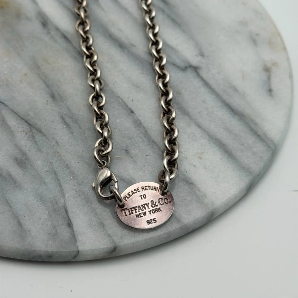 TIFFANY & CO. RETURN TO TIFFANY OVAL TAG CHOKER NECKLACE – STERLING SILVER - Picture 6 of 6